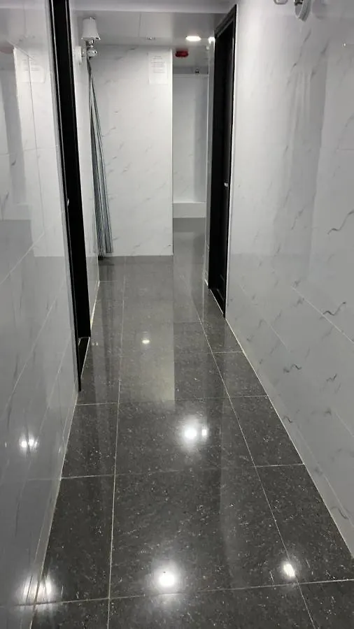 Vienna Hostel Block D Reception 10Th Floor Block D Hong Kong 0*,  China